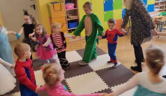 Bal karnawałowy u przedszkolaków