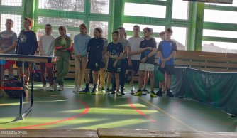 Sukces uczniów w powiatowych zawodach w drużynowym tenisie stołowym