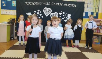 Dzień Babci i Dziadka w grupie 3-5-latków