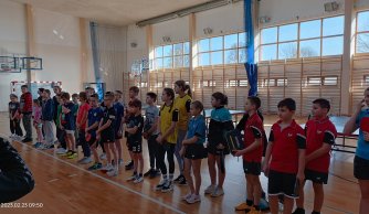 Zawody w drużynowym tenisie stołowym