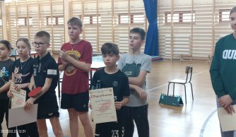 Zawody w drużynowym tenisie stołowym