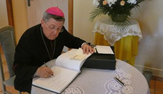 Uroczystości 10 rocznicy nadania szkole imienia Jana Pawła II