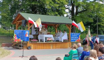 XV rocznica nadania naszej szkole imienia Jana Pawła II