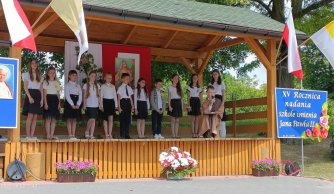 XV rocznica nadania naszej szkole imienia Jana Pawła II