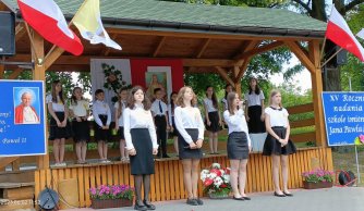 XV rocznica nadania naszej szkole imienia Jana Pawła II