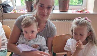 "Wszystkie kwiaty dla mamy i taty”