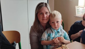 "Wszystkie kwiaty dla mamy i taty”