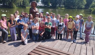 Pielgrzymka uczniów klasy III z rodzicami do Krasnobrodu