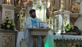 Pielgrzymka uczniów klasy III z rodzicami do Krasnobrodu