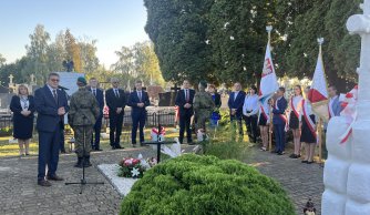 „Warta Pamięci”