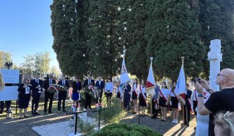 „Warta Pamięci”