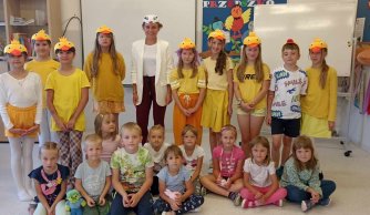 „Starsi czytają młodszym” – kolejna edycja szkolnej akcji czytelniczej