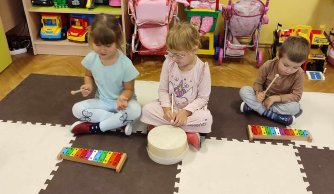 "Słowo, dotyk i muzyka dla każdego smyka" ogólnopolski projekt edukacyjny dla przedszkolaków