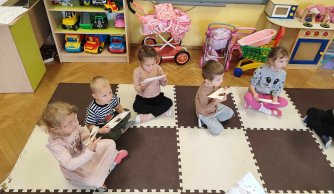 "Słowo, dotyk i muzyka dla każdego smyka" ogólnopolski projekt edukacyjny dla przedszkolaków