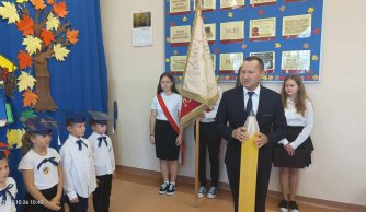 Ślubowanie uczniów klasy I