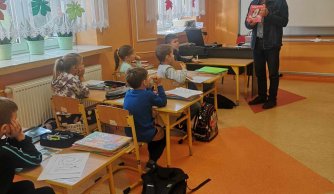 "Mała książka - wielki człowiek"