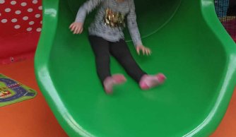 Wyjazd dzieci na spektakl do Biłgoraja