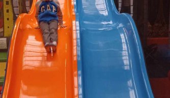 Wyjazd dzieci na spektakl do Biłgoraja