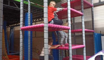 Wyjazd dzieci na spektakl do Biłgoraja