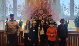 Z życzeniami dla wszystkich kobiet 