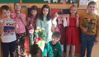 Z życzeniami dla wszystkich kobiet 