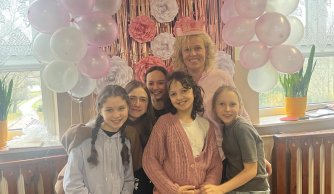 Z życzeniami dla wszystkich kobiet 