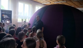 Mobilne Planetarium "Mój kosmos"