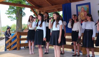 Obchody XVI rocznicy nadania naszej szkole imienia Jana Pawła II 