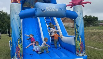 "Kiedy śmieje się dziecko, śmieje się cały świat"