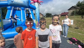 "Kiedy śmieje się dziecko, śmieje się cały świat"