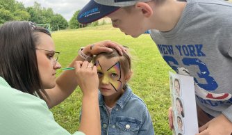 "Kiedy śmieje się dziecko, śmieje się cały świat"