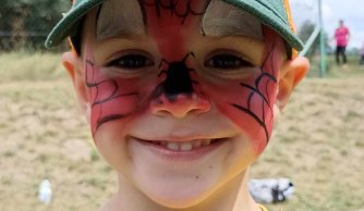 "Kiedy śmieje się dziecko, śmieje się cały świat"