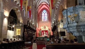 Relacja z wycieczki klas IV-VII Góry Stołowe-Praga-Wrocław