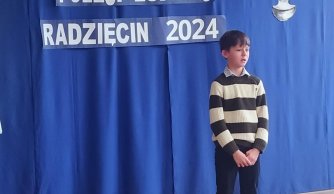 Recytowali wiersze lokalnych poetów - sukcesy w XIX Międzyszkolnym Konkursie Poezji Ludowej