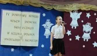 Nasza uczennica wyróżniona w Powiatowym Konkursie Kolęd i Piosenek Świątecznych 