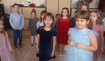 Choinka szkolna 2025 