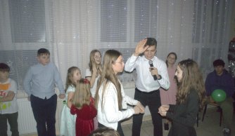 Choinka szkolna 2025 