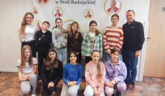 UCZNIOWIE WYRÓŻNIENI W NAUCE W I PÓŁROCZU ROKU SZKOLNEGO 2024/2025: