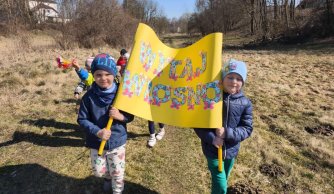 Przedszkolaki przywołują wiosnę!