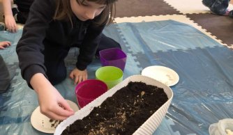 Przedszkolaki przywołują wiosnę!