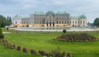 Od Habsburgów po krasowe jaskinie - wycieczka do Austrii i Czech