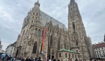 Od Habsburgów po krasowe jaskinie - wycieczka do Austrii i Czech