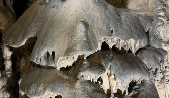 Od Habsburgów po krasowe jaskinie - wycieczka do Austrii i Czech