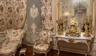 Od Habsburgów po krasowe jaskinie - wycieczka do Austrii i Czech