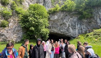 Od Habsburgów po krasowe jaskinie - wycieczka do Austrii i Czech