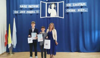 Sukces Piotra Grzywny w Wojewódzkim Konkursie Wiedzy o Janie Pawle II
