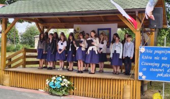 Uroczystość XVII rocznicy nadania naszej szkole imienia Jana Pawła II