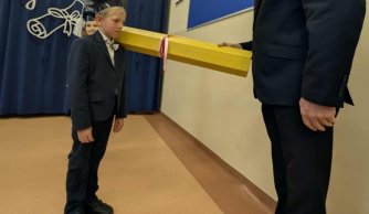 Ślubowanie uczniów klasy pierwszej