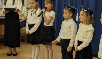 Ślubowanie uczniów klasy pierwszej