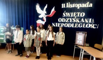 „Zegar z Mazurkiem Dąbrowskiego” – apel z okazji Narodowego Święta Niepodległości